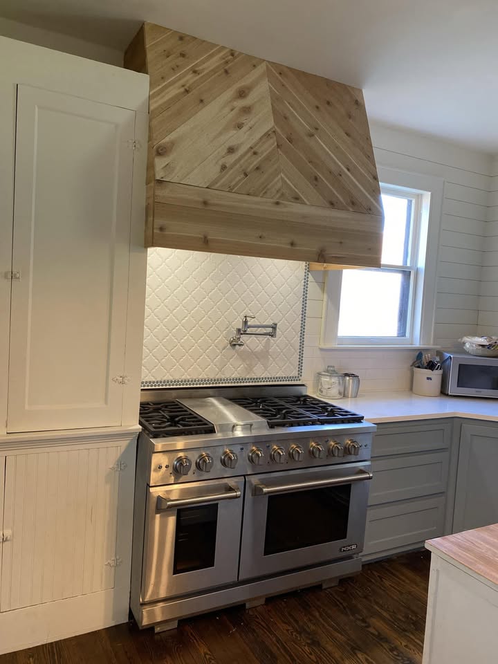 Kitchen plumbing remodel with pot filler by Lee's