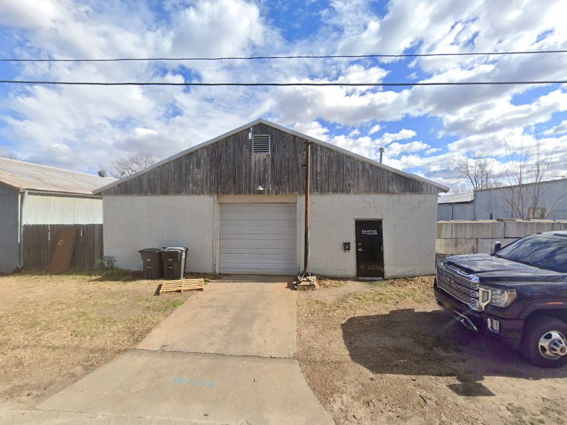 RHAD Manufacturing shop on Park Avenue in Bartlesville